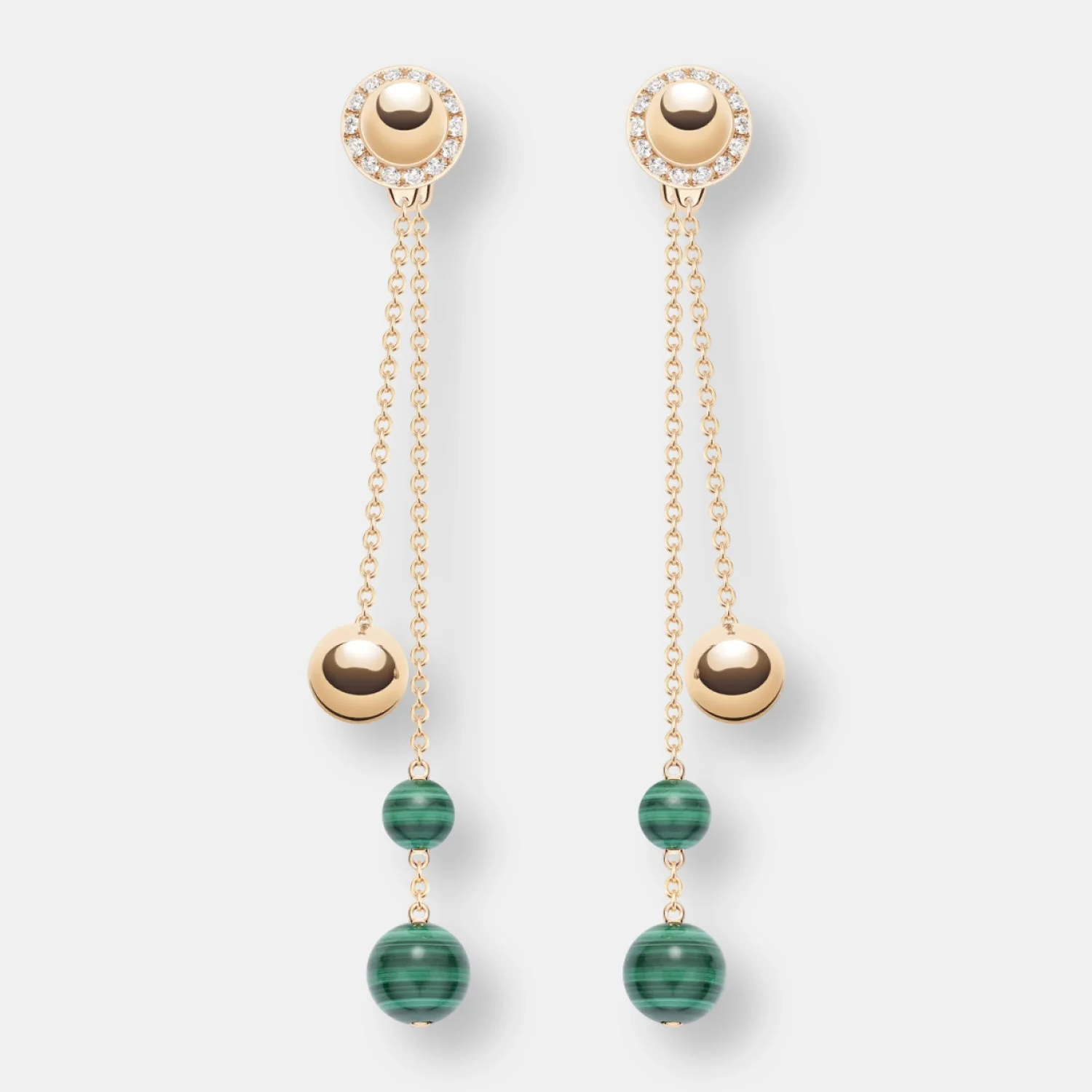 Boucles d'oreilles possession
