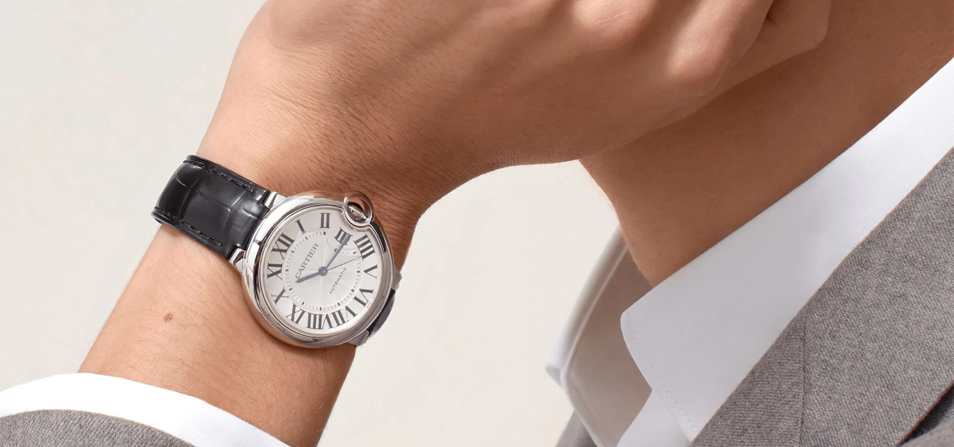Montre ballon bleu de cartier - Image 4