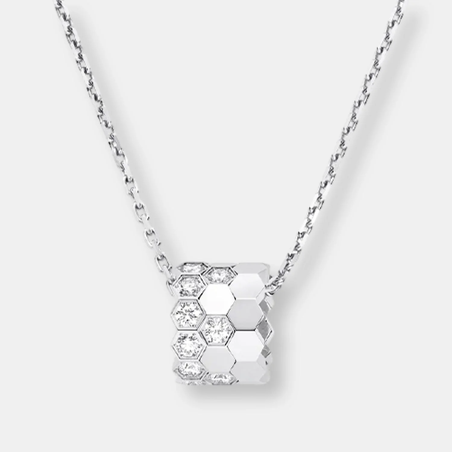 Pendentif bee de chaumet